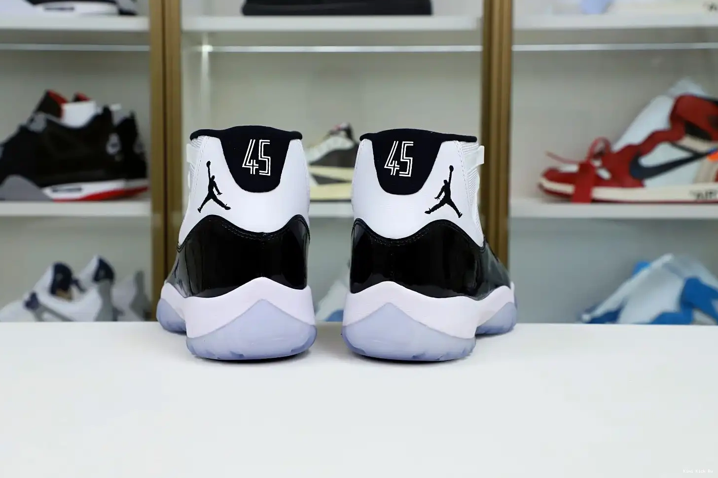 RETRO 2018 Kimikick 'CONCORD' AIR JORDAN 11 0730